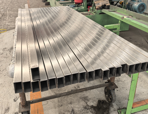 安康方管 矩形管 无缝方管生产厂家